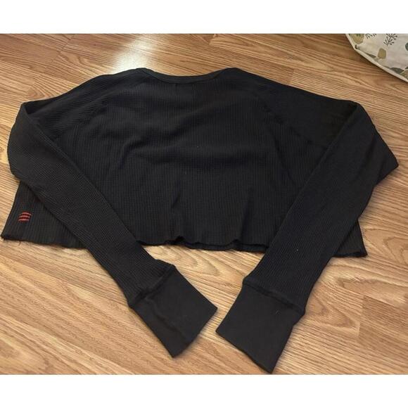 BDG Waffle Knit Cropped Long Sleeve Size Small - Picture 7 of 7